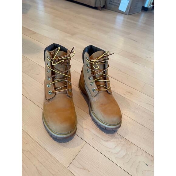 Like New Classic Timberland Women's Stone Street Waterproof Boots Size 7 - Picture 2 of 5